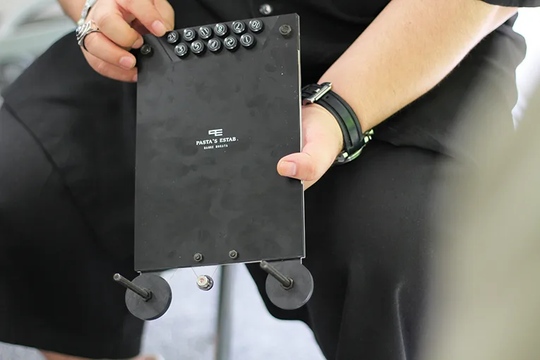 村田蓮爾さんとセルフ・プロデュースのカレンダー