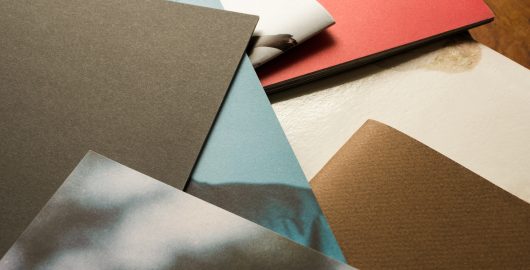 同人誌において重要な表紙。大阪の同人誌印刷所が重要性をご紹介