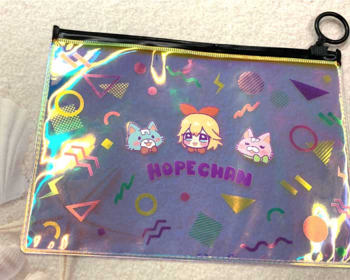 画像に alt 属性が指定されていません。ファイル名: thumbnail_aurora-pouch.jpg